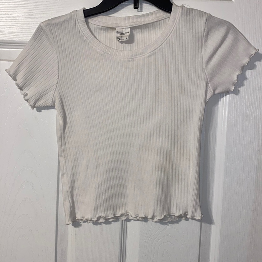 Girls XL fitted crop top
